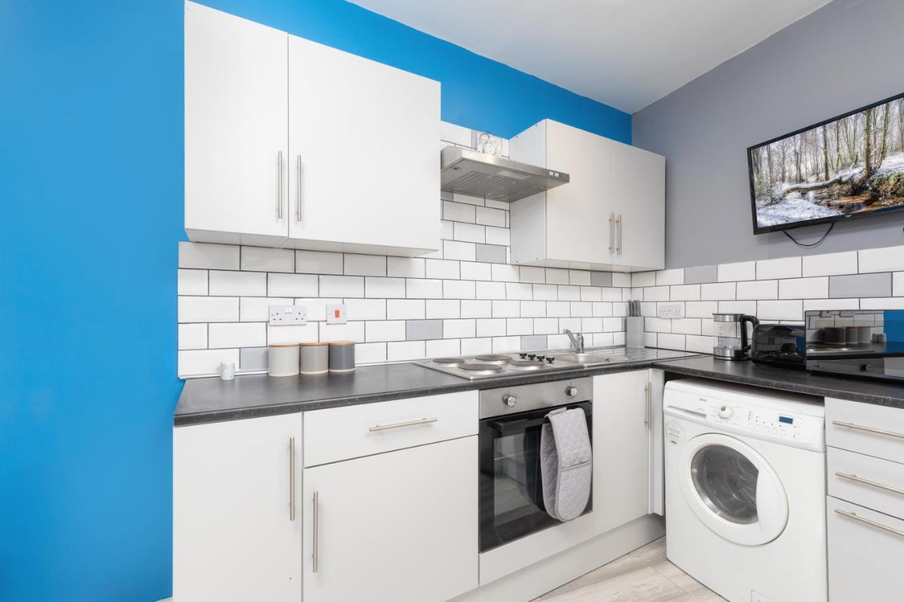 Stockton Town Centre Studio Apartments Free Parking And Wi-Fi Esterno foto